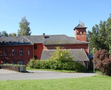 „Alte Schule Mittelberg“ wechselt in Pfadfinderbesitz