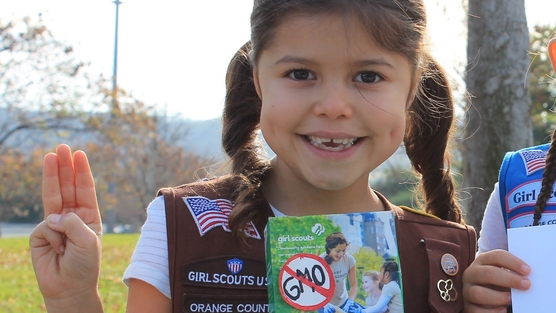7-jährige Pfadfinderin möchte GVO-freie Kekse